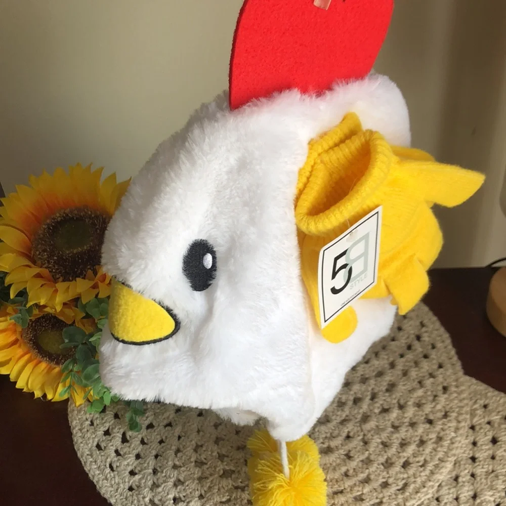 Plush White and Yellow Chicken Hat & Gloves for Kids - Cozy Costume Accessory